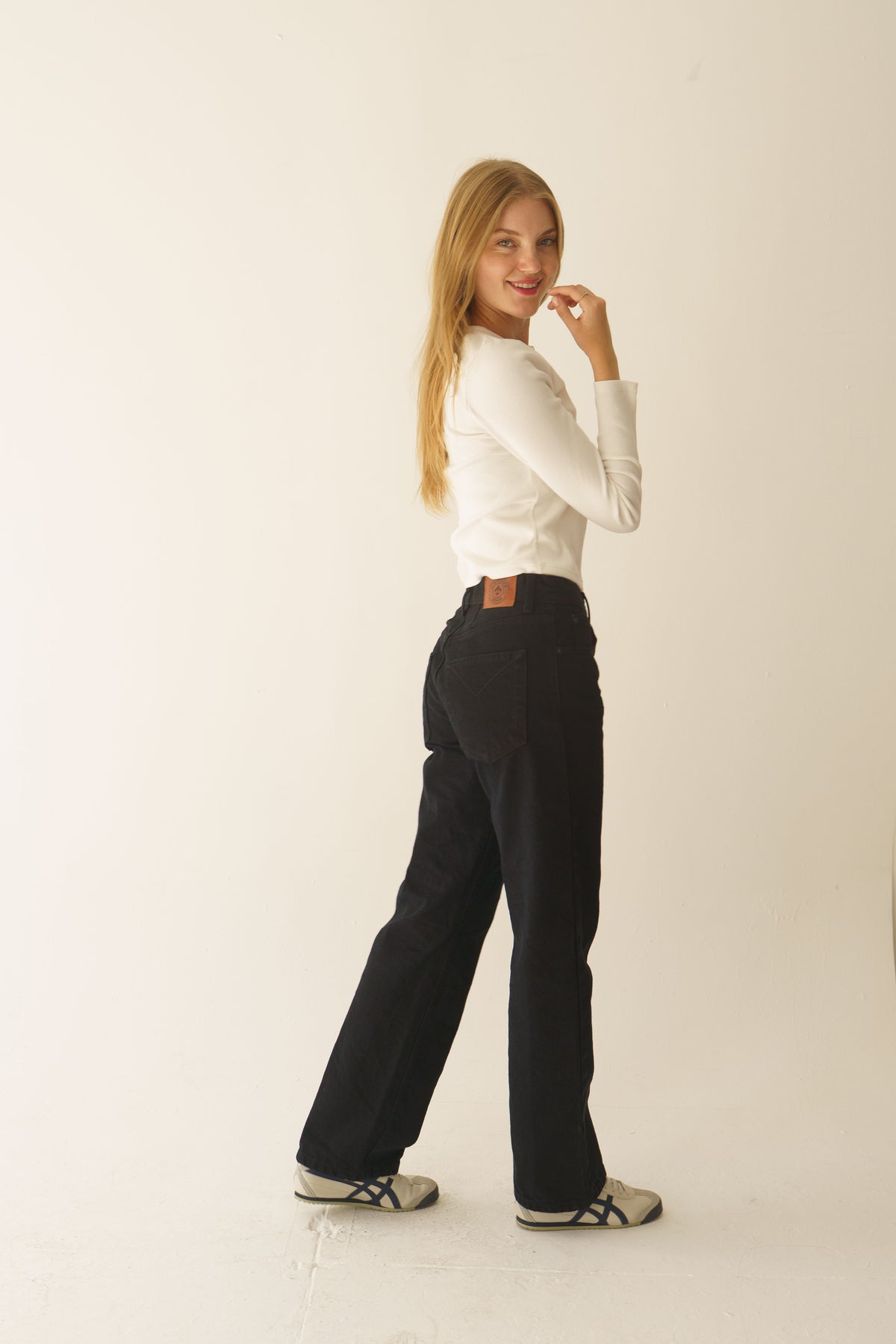 The Prince Jean from Olivia Duck Denim (Black)